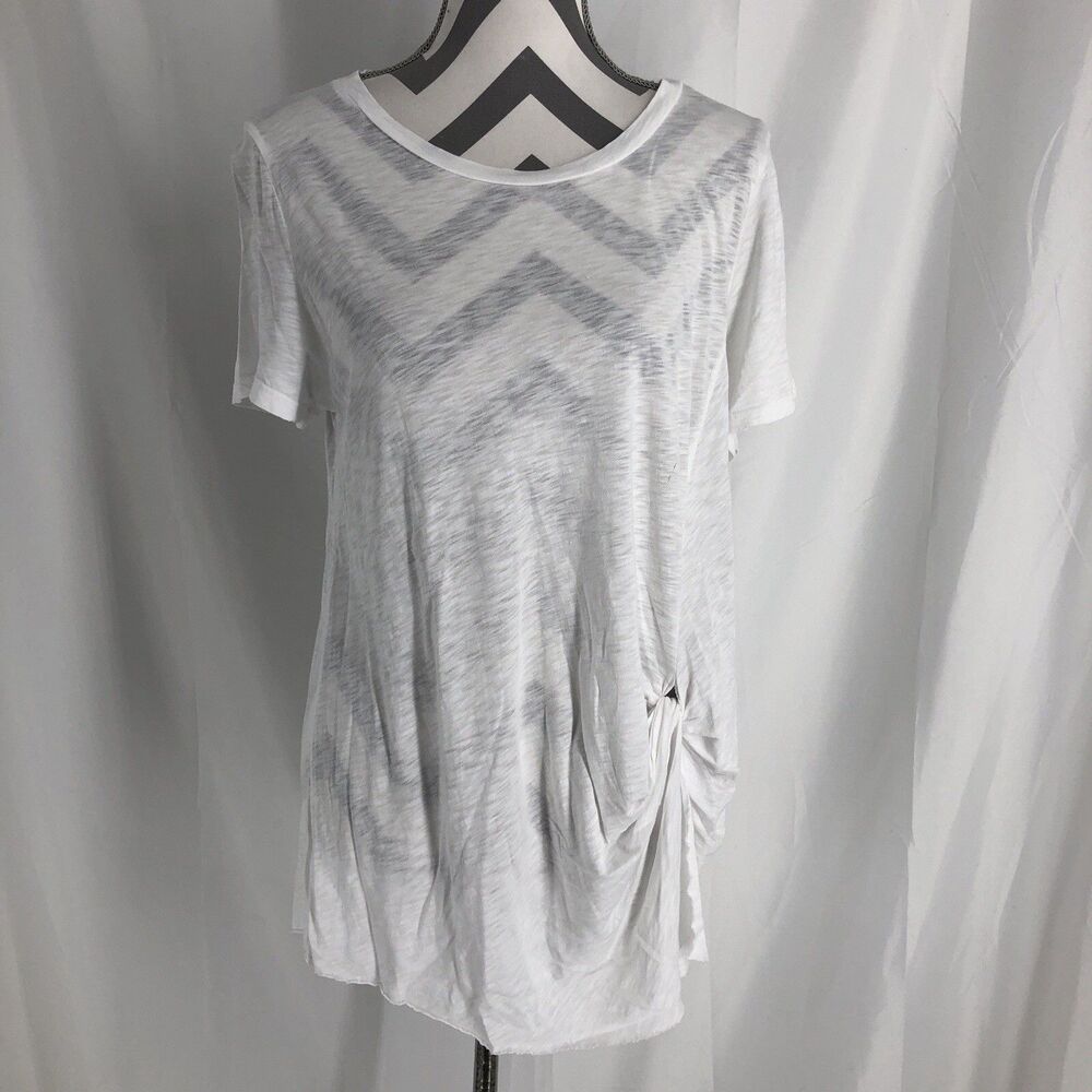 LAmade Women's V-Neck Short Sleeve Tee White Large